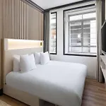 호텔 Motto By Hilton Blaak 로테르담