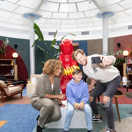 Motto By Hilton Blaak 4*