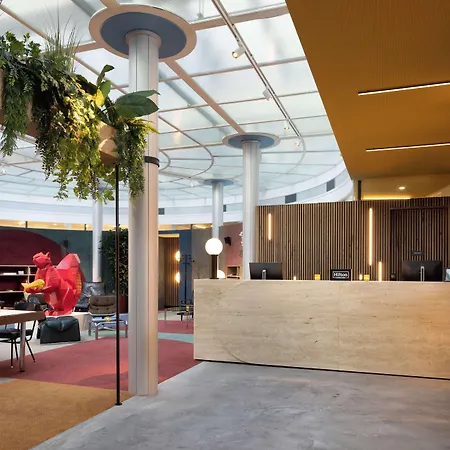 Motto By Hilton Blaak Отель 4*