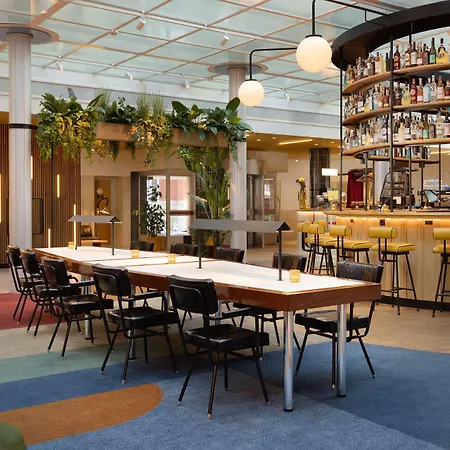 Hotel Motto By Hilton Blaak Rotterdam