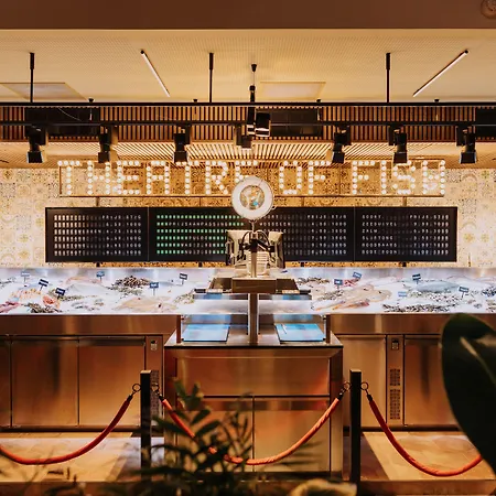 Hotel Motto By Hilton Blaak Rotterdam