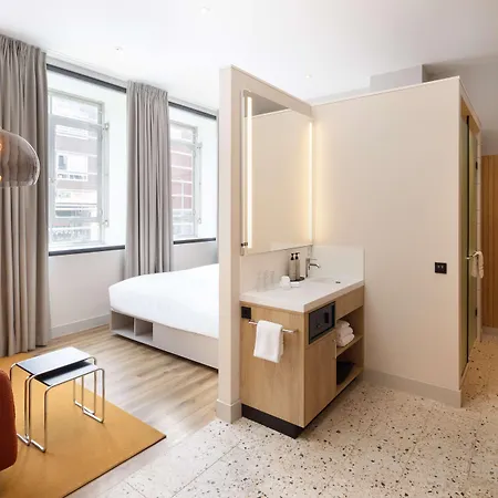 Motto By Hilton Blaak רוטרדם