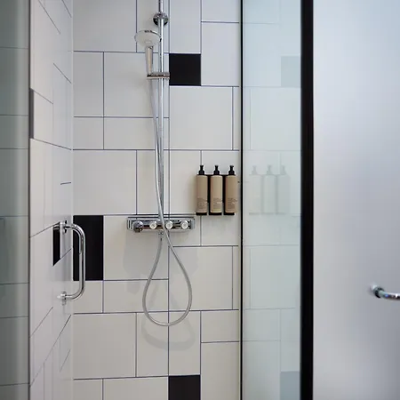 Motto By Hilton Blaak 4* Роттердам