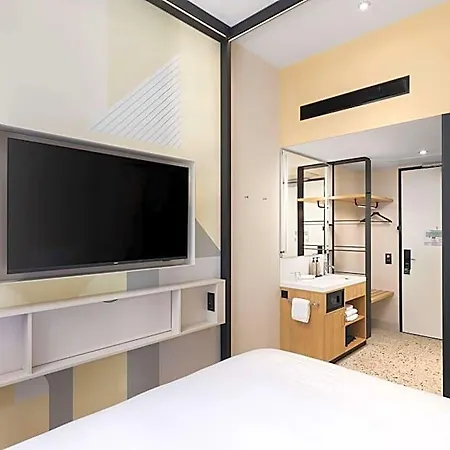 Hotel Motto By Hilton Centre 4*