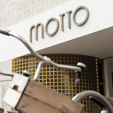 Hotel Motto By Hilton Centre 4*