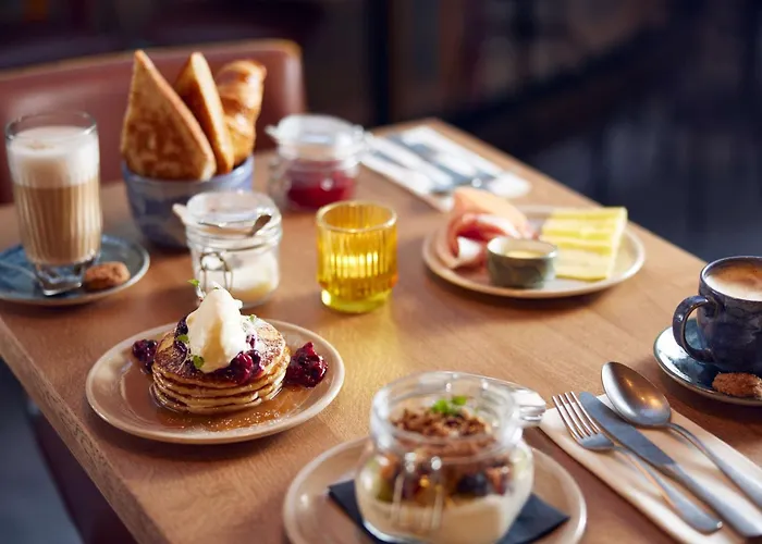 Motto By Hilton Blaak ホテル 4*