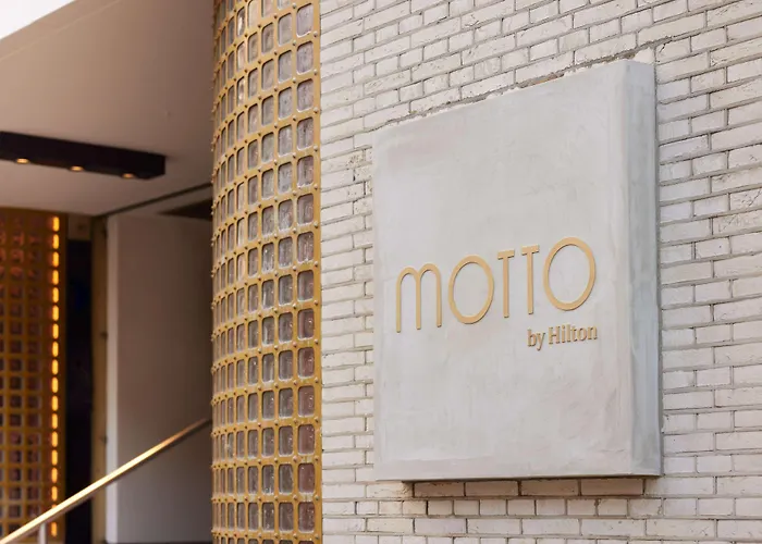 Motto By Hilton Blaak 4*