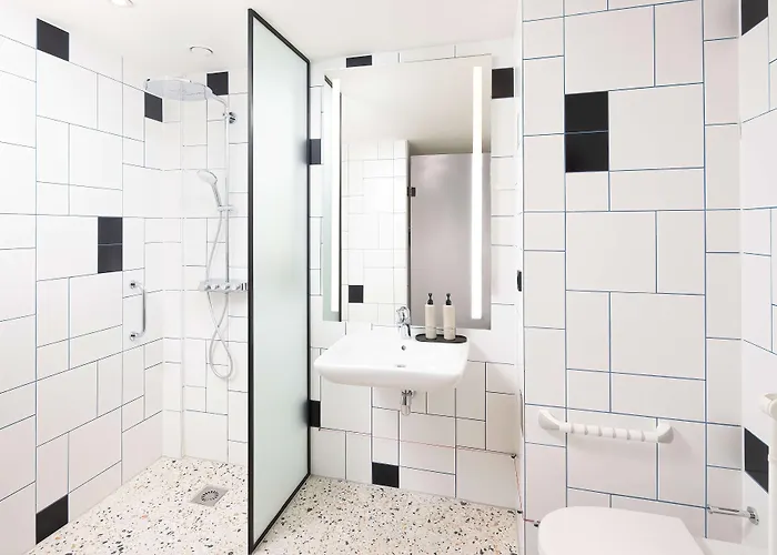 Motto By Hilton Blaak