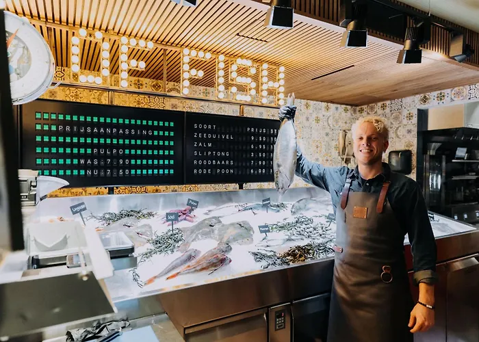 Motto By Hilton Blaak 4*