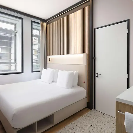 Otel Motto By Hilton Blaak