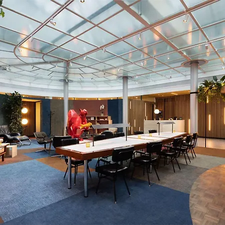 Hotel Motto By Hilton Blaak Rotterdam