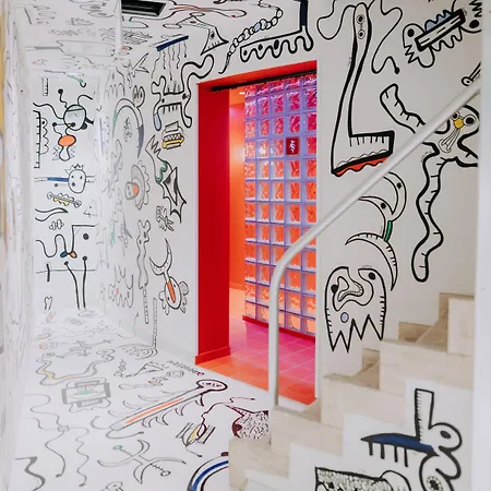 Motto By Hilton Blaak